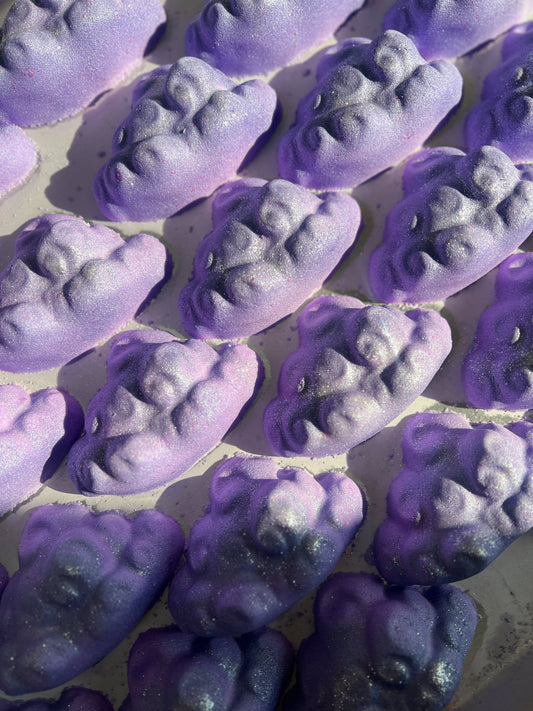 Cloud Nine - Bath Bomb (Hidden Crystal Inside!)