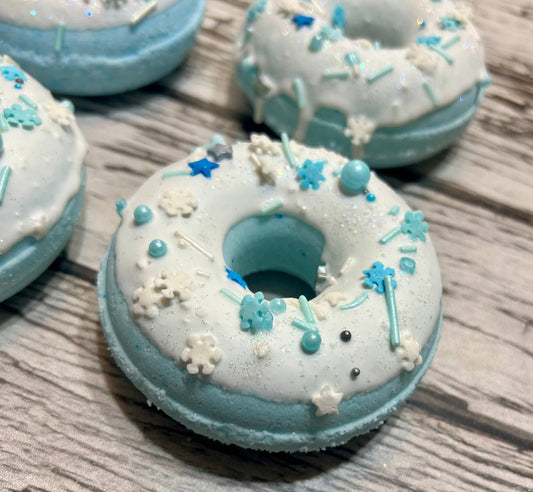 Winter Berry Donut - Bath Bomb