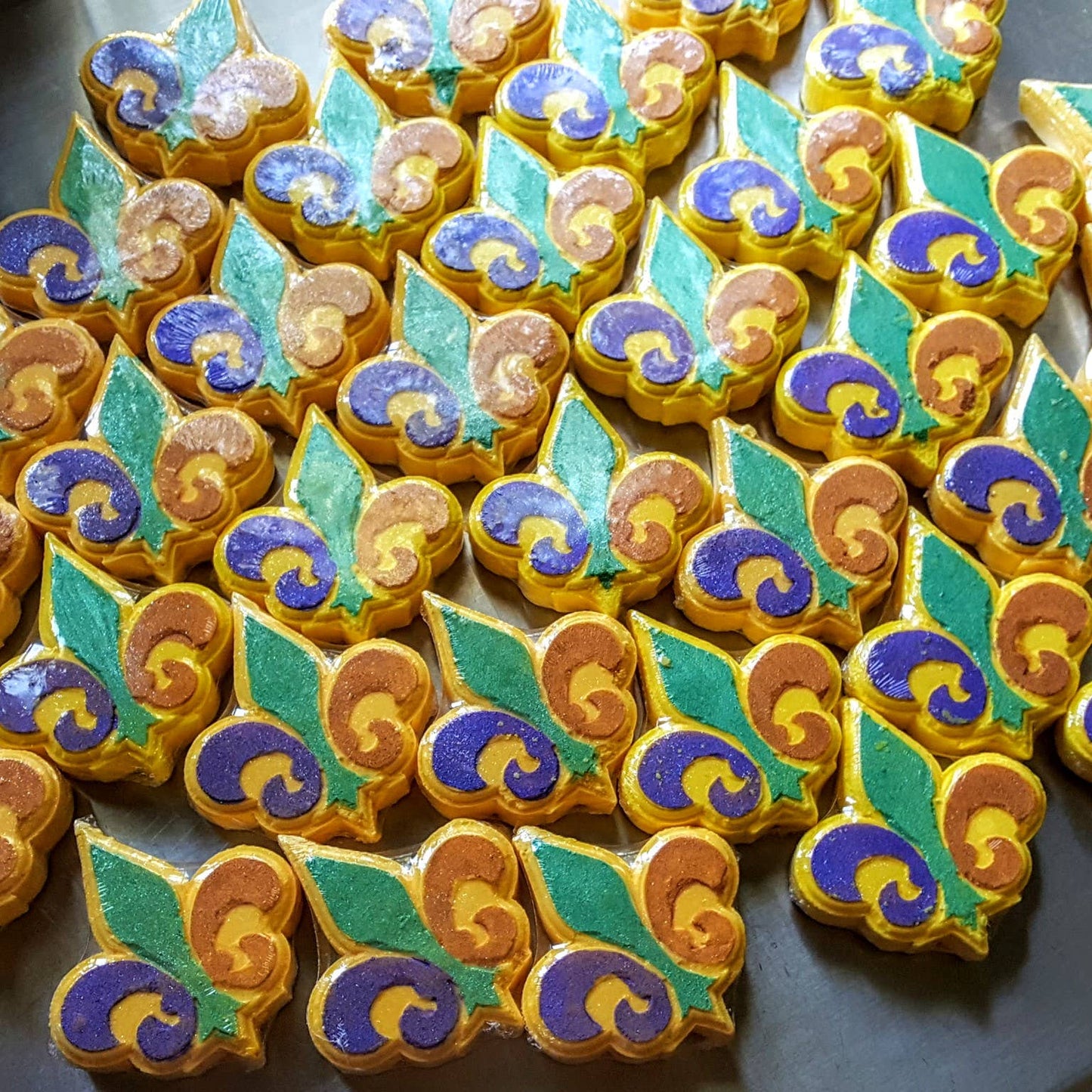 Mardi Gras Fizzle - Bath Bomb