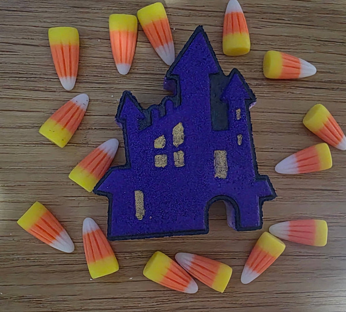 Haunted House Halloween Bath Bomb