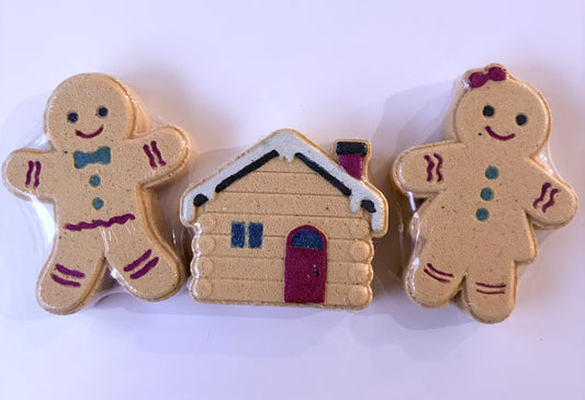 Gingerbread All the Way – Bath Bomb