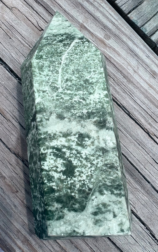 Tree Agate Tower
