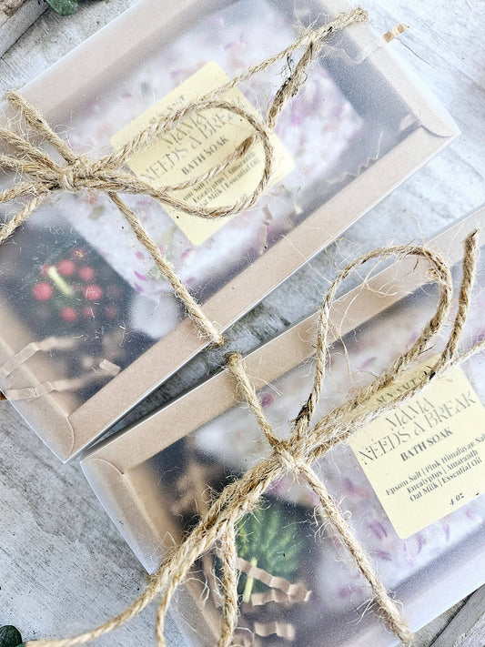 Mama Needs A Break - Bath Salts & Candle Gift Set