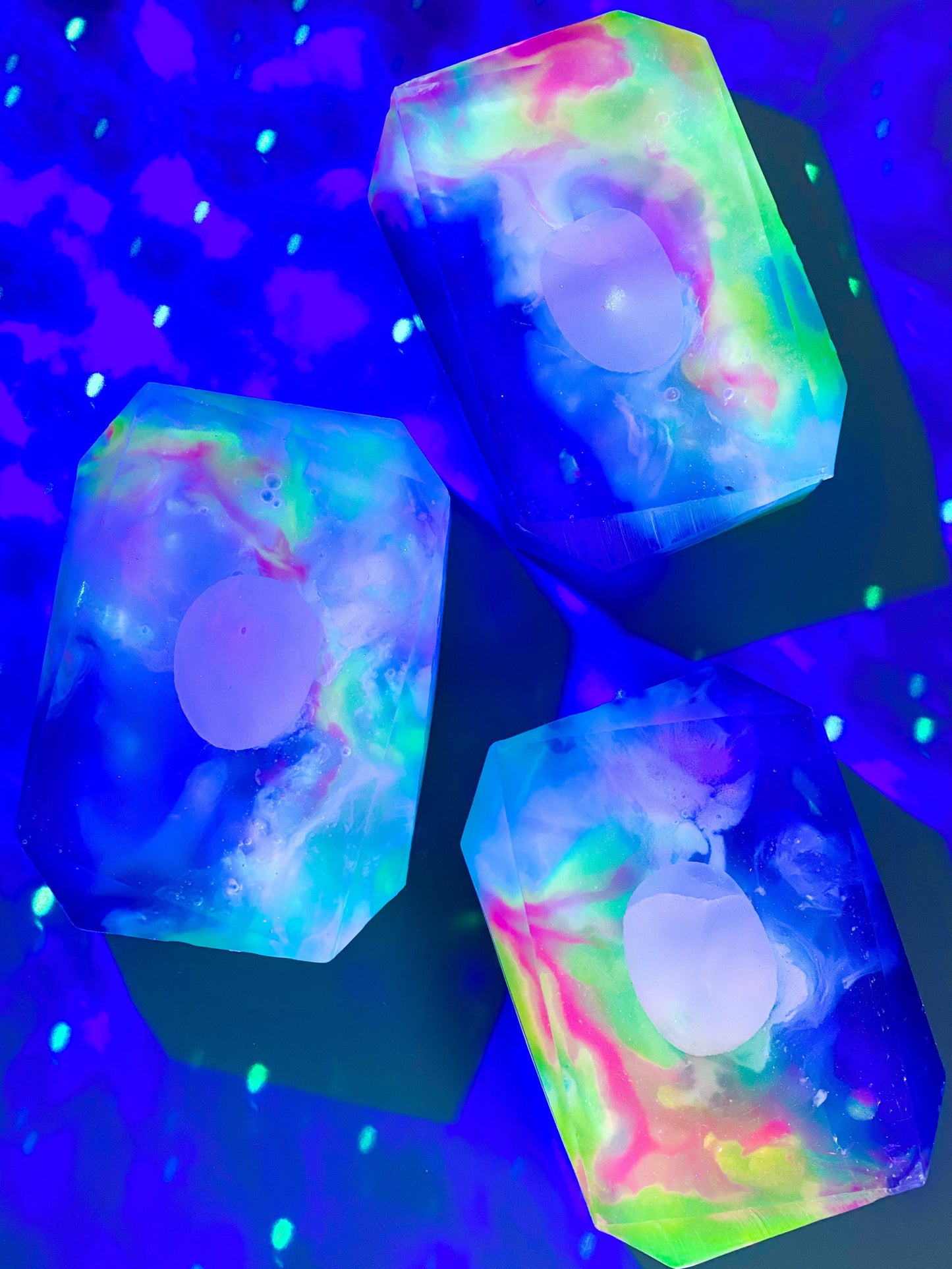 TRUE LIBERATION (Aquarius) - Crystal-Infused Soap Bar