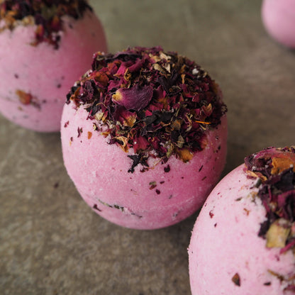Feeling Rosey - Bath Bomb (Hidden Crystal Inside!)