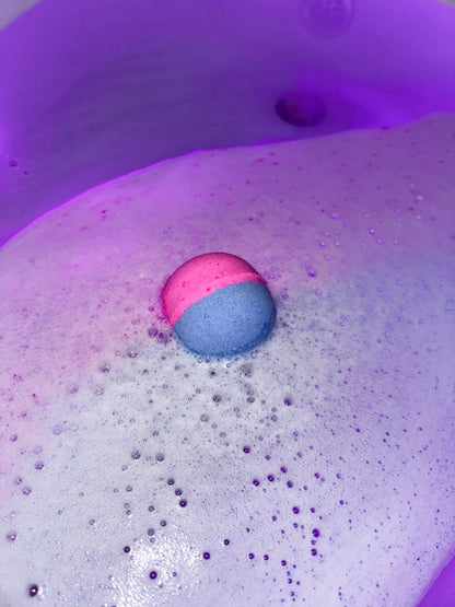Echo & Ember - Bath Bomb (Hidden Crystal Inside!)