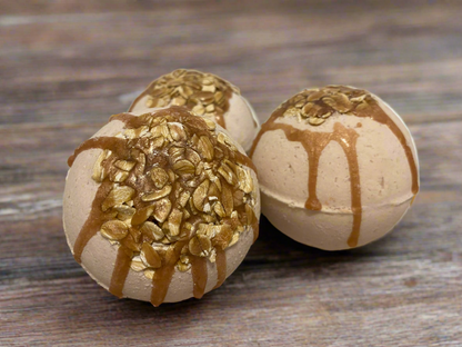 Oatmeal Milk - Bath Bomb