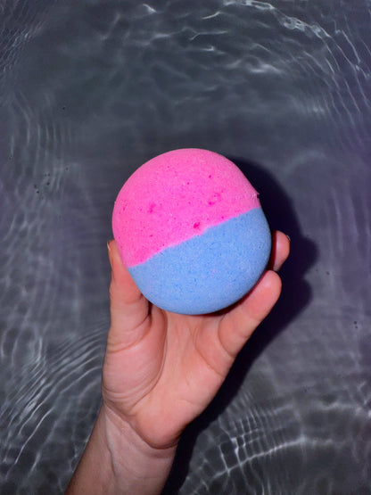 Echo & Ember - Bath Bomb (Hidden Crystal Inside!)