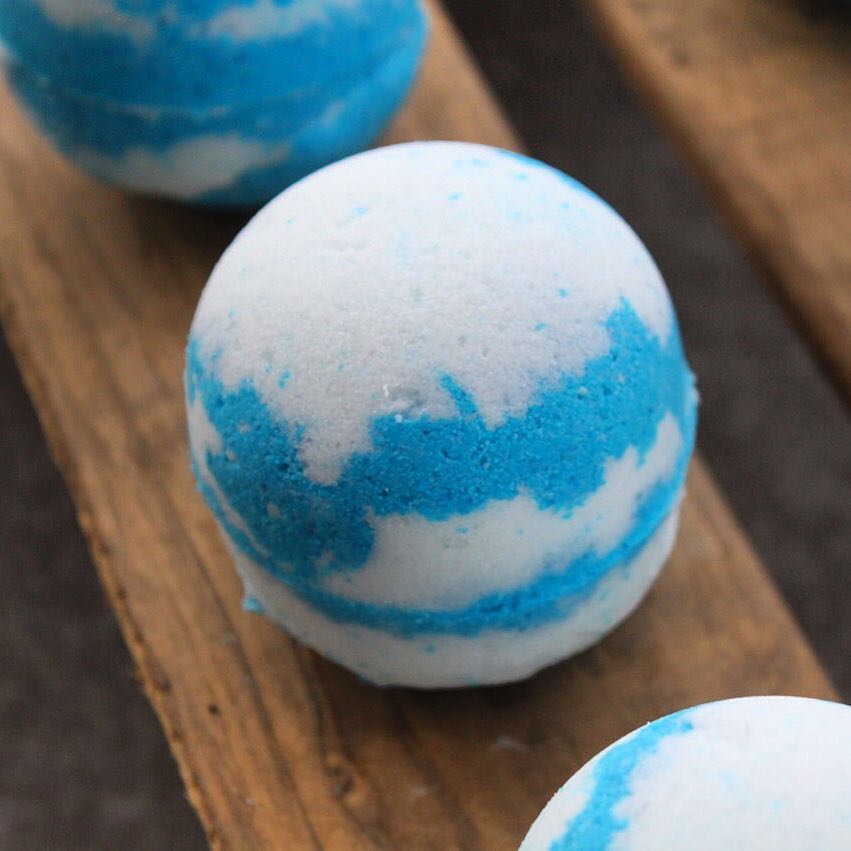 WISDOM WAVES - Crystal-Infused BathBomb