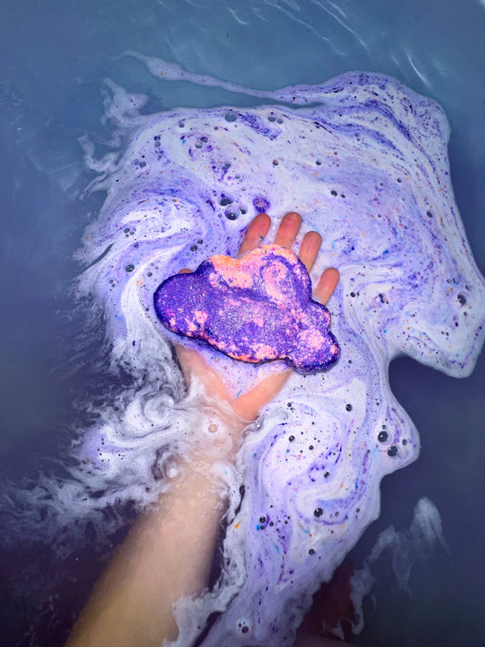 Head in the Clouds - Crystal-Infused BathBomb