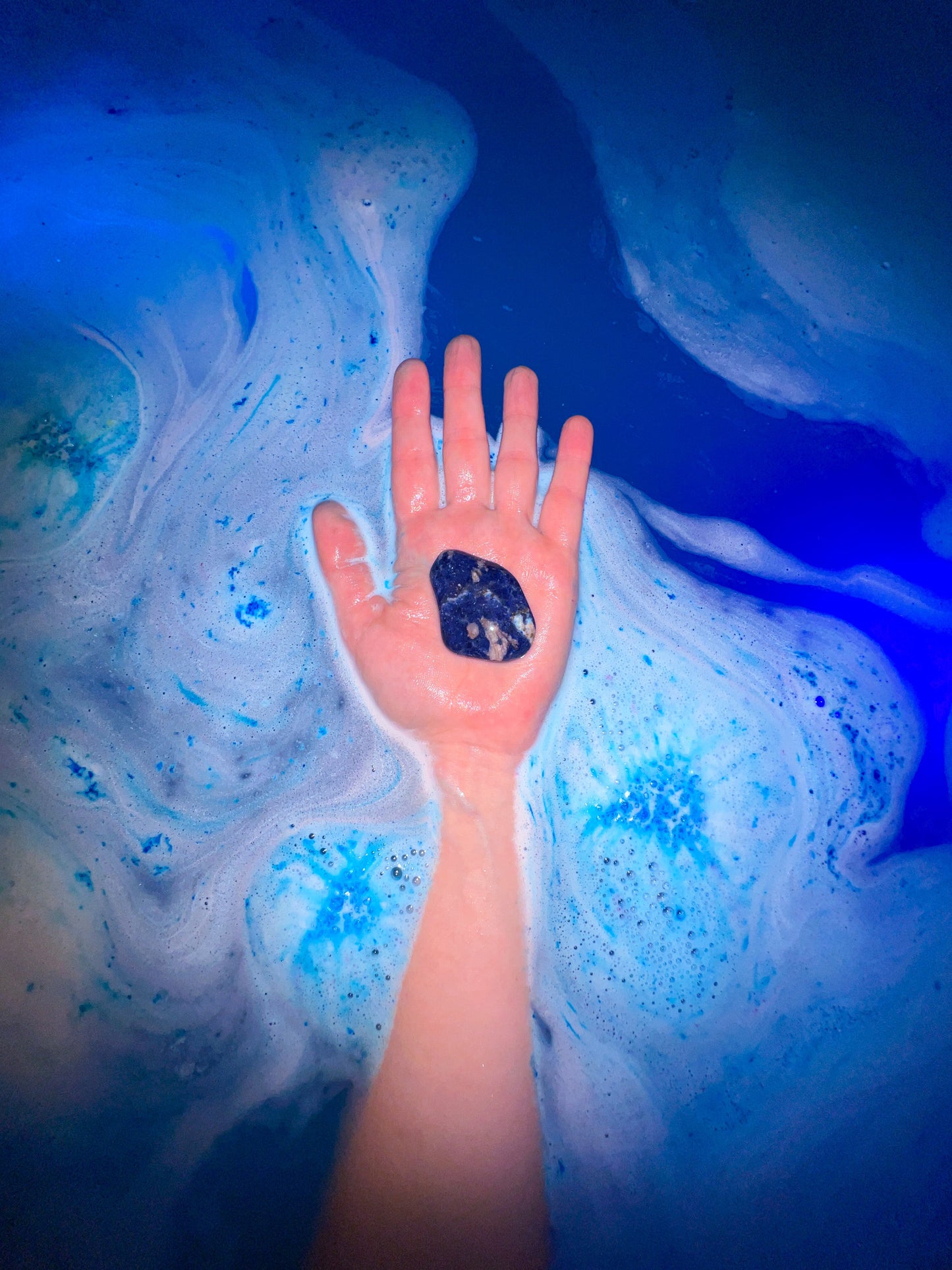 PEAK AMBITION (Capricorn) - Crystal-Infused BathBomb