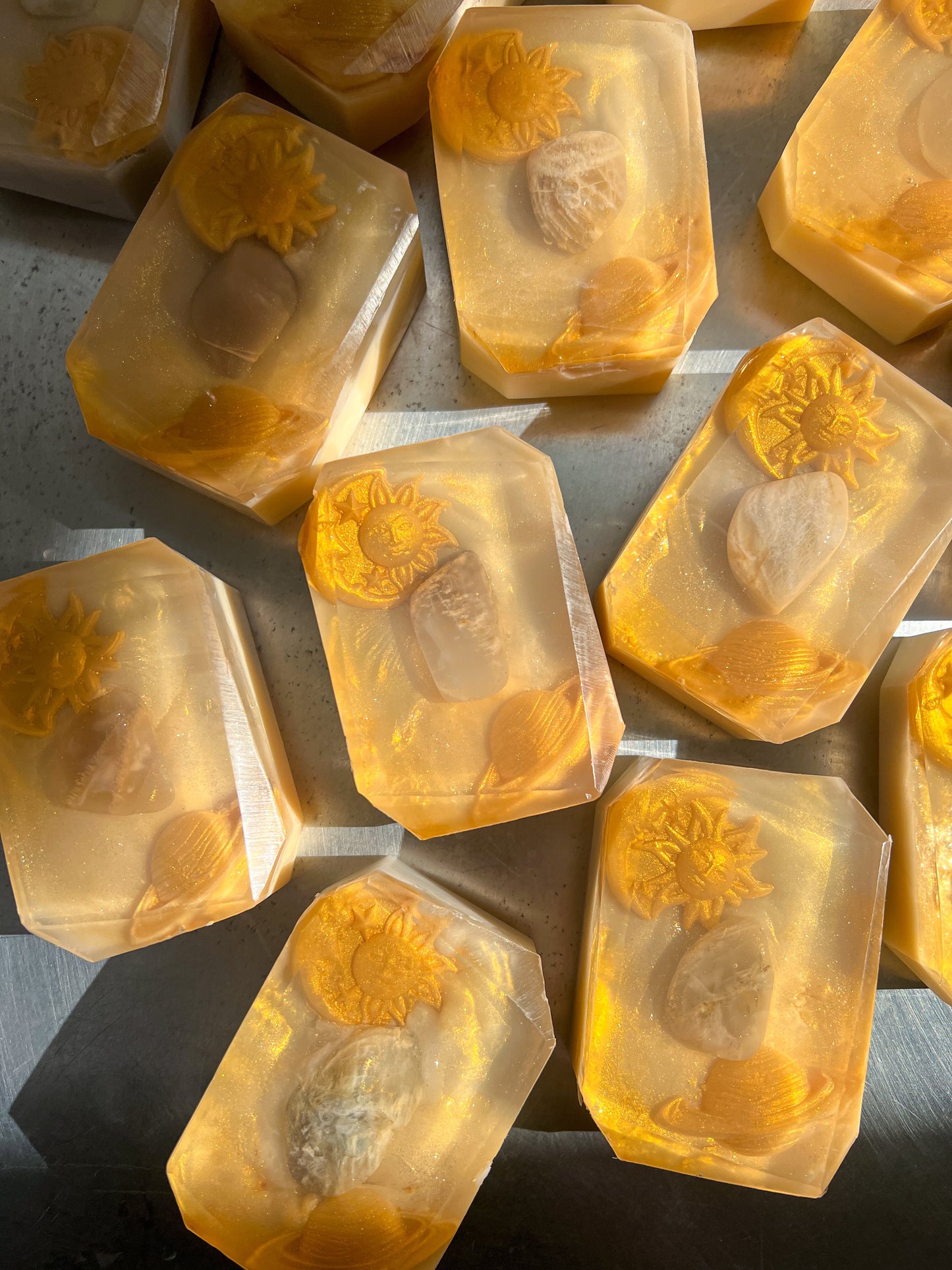 SATURN'S STONE (Capricorn) - Crystal-Infused Soap Bar