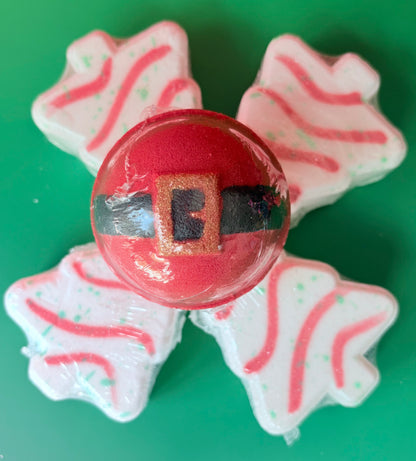 Hot Cocoa Santa Ball - Bath Bomb