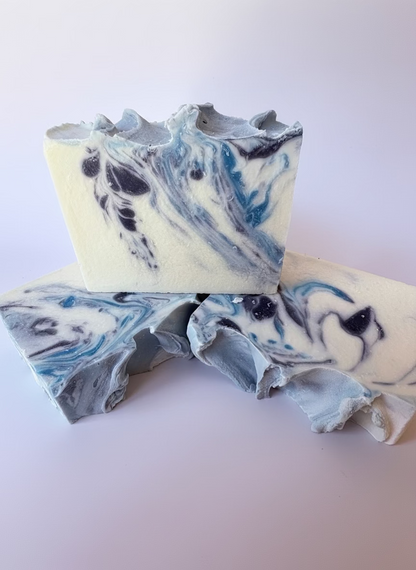 Snowflake Haven ❄️🛁