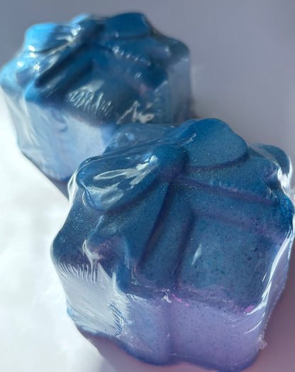Unwrap the Magic – Crystal-Infused Bath Bomb (XL)