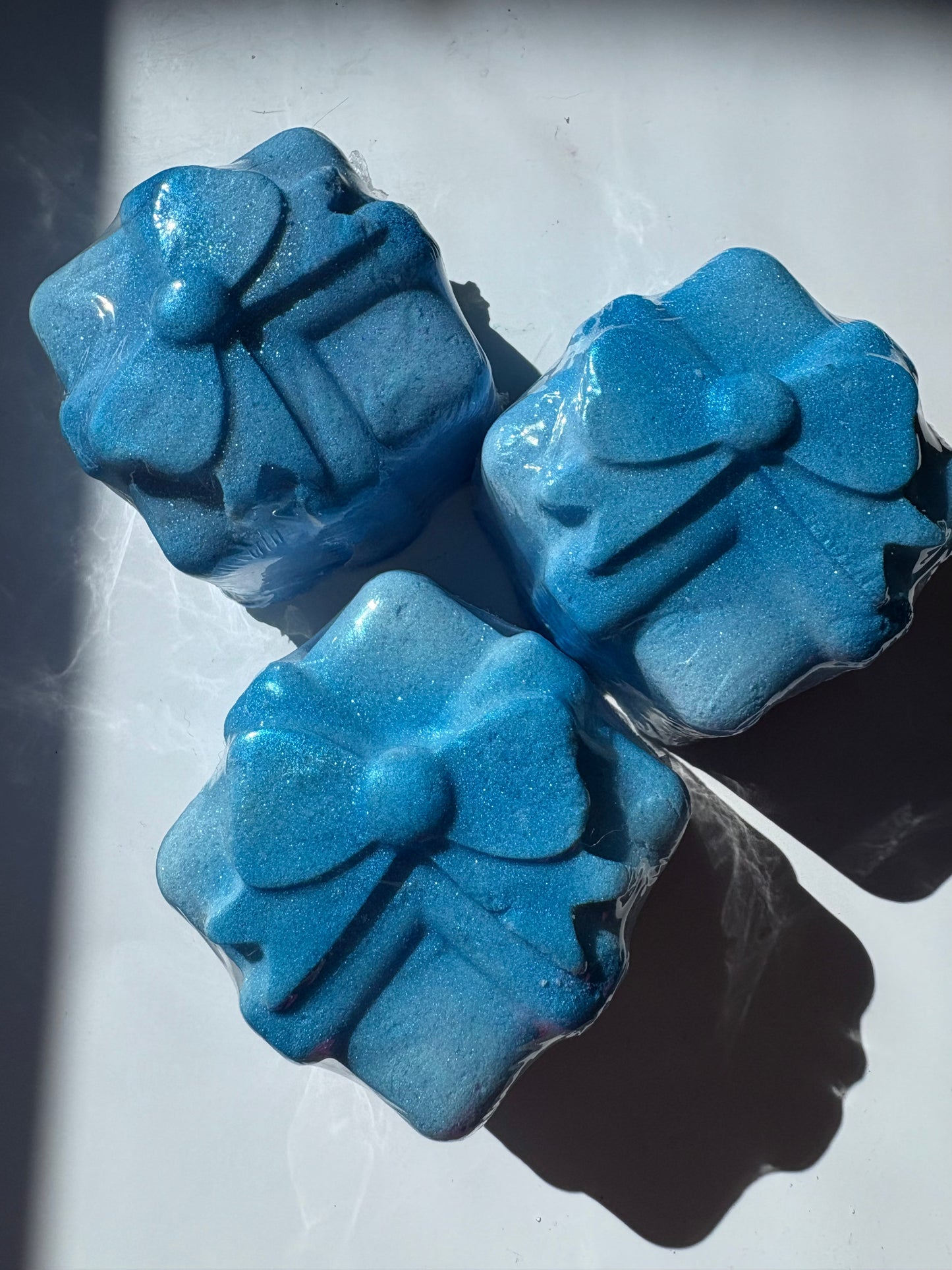 Unwrap the Magic – Crystal-Infused Bath Bomb (XL)