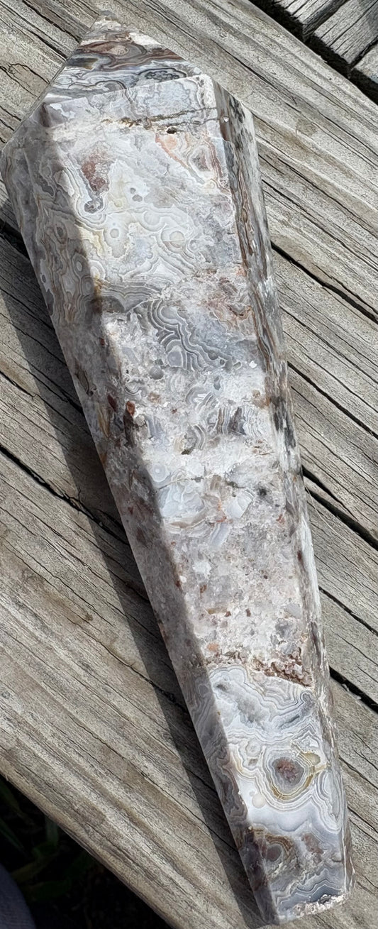 Crazy Lace Agate – Tower Wand