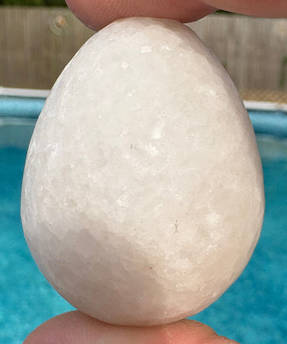 Milky Quartz Egg