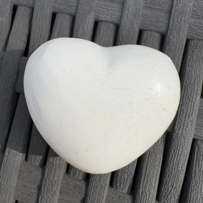 Snow Howlite Heart