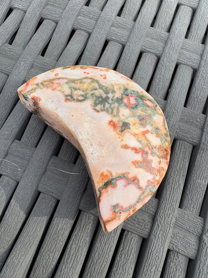 Ocean Jasper Crescent