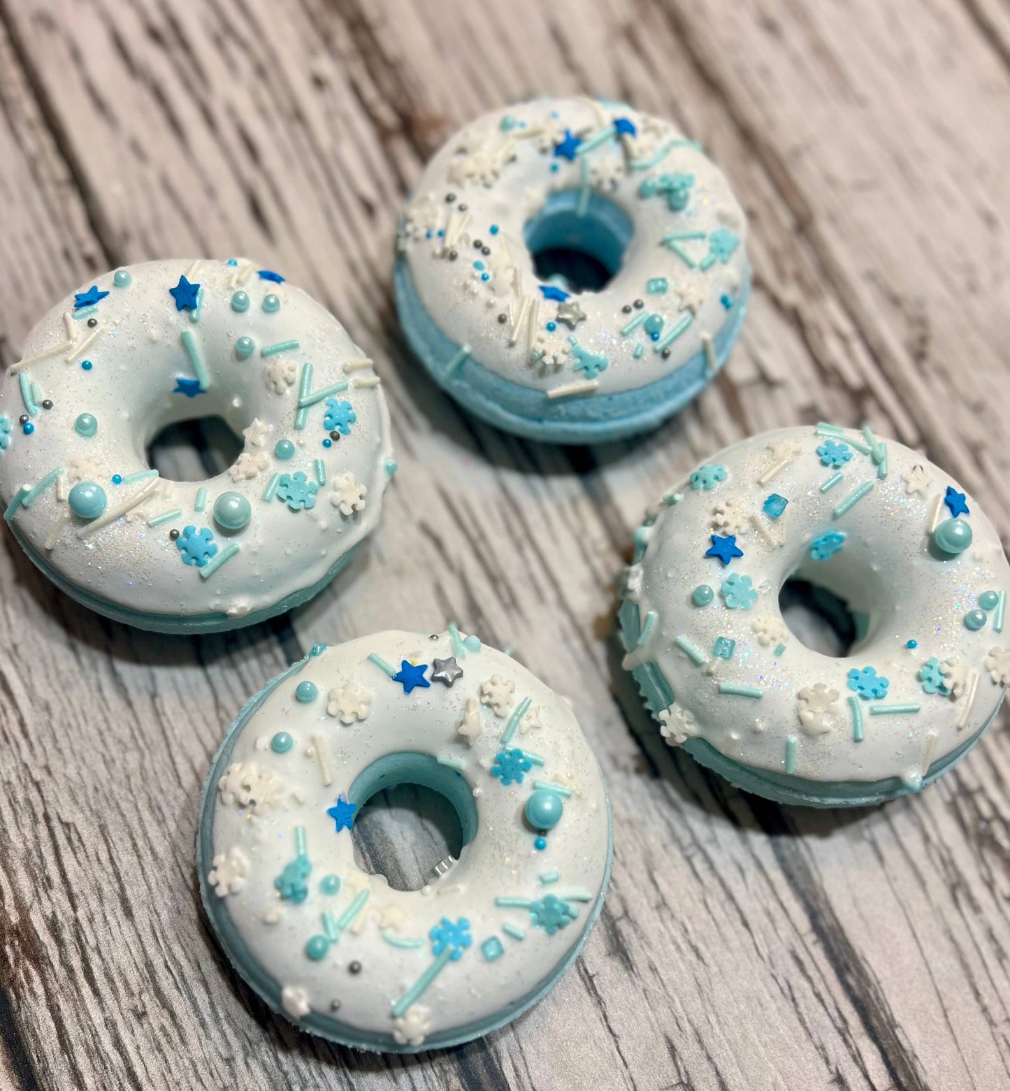 Winter Berry Donut - Bath Bomb