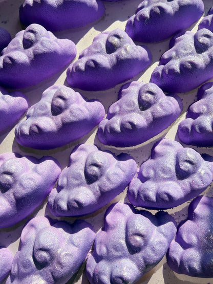 Cloud Nine - Bath Bomb (Hidden Crystal Inside!)